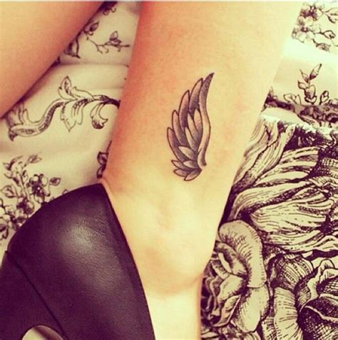 Tatouages d'ailes d'anges - 125 tatouages d'ailes d'anges qui sont ...