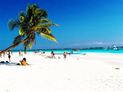 Paraíso (Paradise) Beach piece of heaven in Tulum