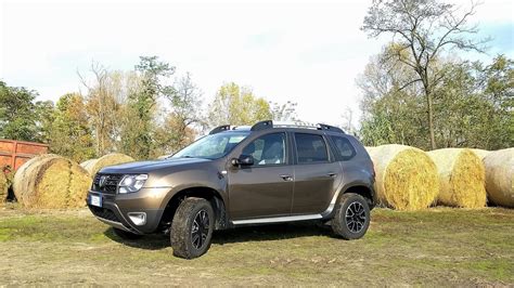 Dacia Duster Gpl Black Shadow Prova Prezzi E Dotazioni