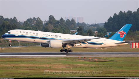 B 32CR China Southern Airlines Airbus A350 941 Photo By Zixuan Liu ID