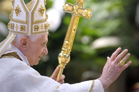 Benedicto Xvi El Papa De La Humildad Humana Pedro Fern Ndez