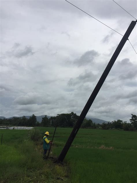 Look Ileco Iii Technical Team Conducted Construction Of Leaning Pole