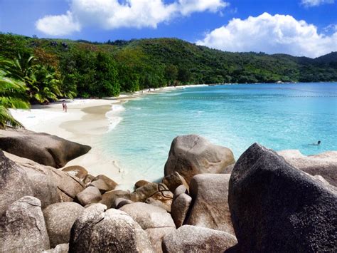 Seychelles: Praslin – beaches of Praslin