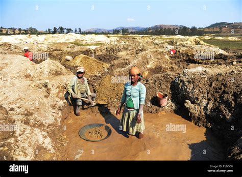 Gold Mining Hi Res Stock Photography And Images Alamy