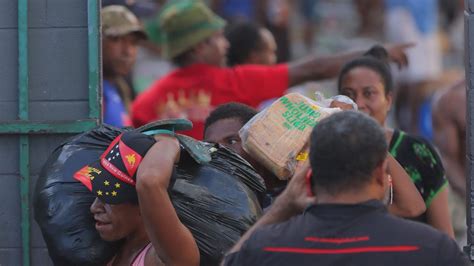 Violentes émeutes en Papouasie Nouvelle Guinée au moins 15 morts 11