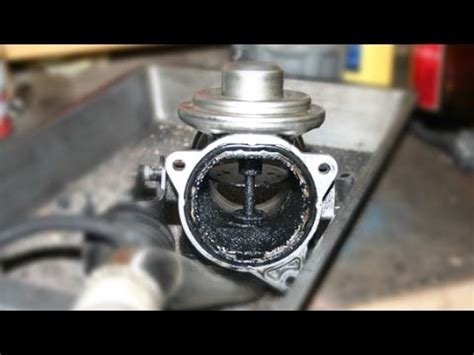 Agr Ventil Reinigen Vw Egr Valve Remove Clean Youtube