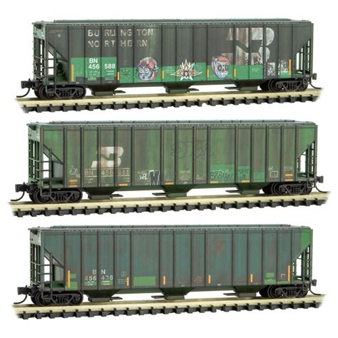 N Scale Micro Trains Burlington Northern Weathered