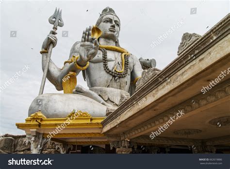 Murudeshwara Temple Karnataka State India Th