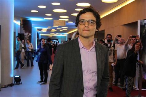 Alice Braga e Wagner Moura promovem filme em São Paulo