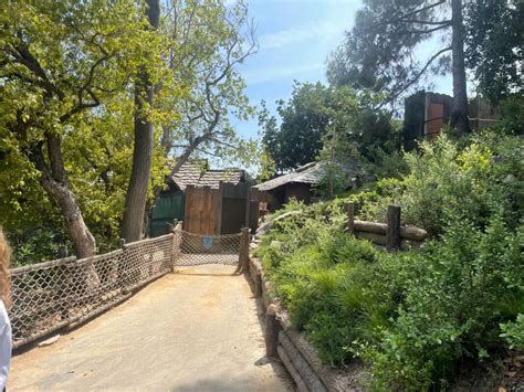 ‘fantasmic Stage Walled Off As Tom Sawyer Island Reopens Following