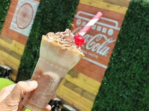 Review Chocolate Coca Cola Float Is An All American Summer Delight At