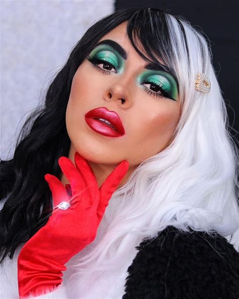 Cruella De Vil Makeup Fifteen Puppies How Marvelous 🐶 Follow