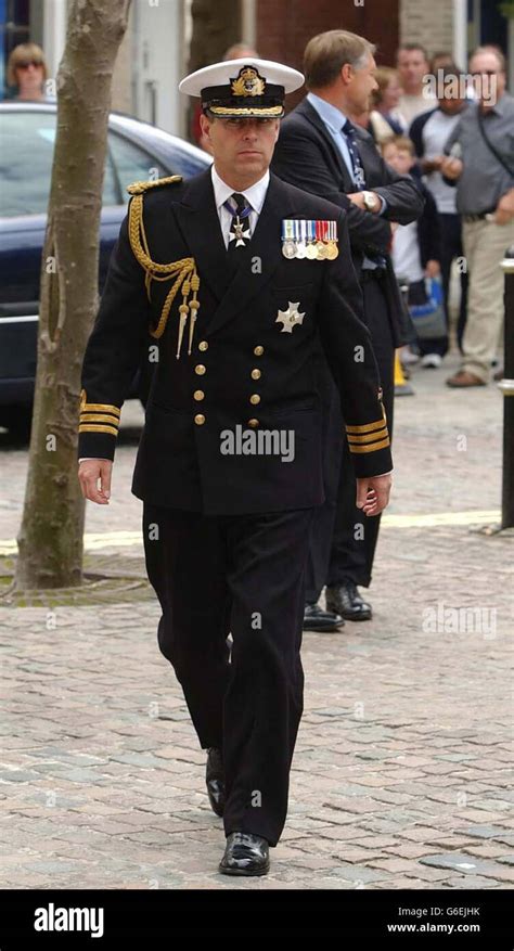 Duke of york iraq war soldiers memorial hi-res stock photography and ...