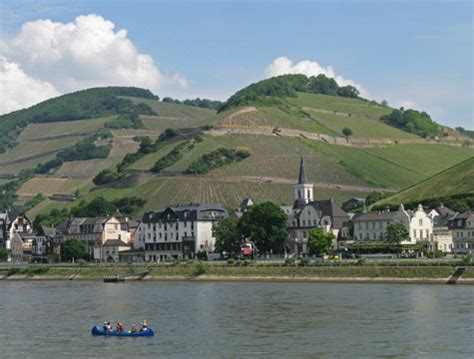 Rhine River Valley Tourist Information and Cruise Guide