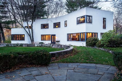 Architecturally Significant International Style Home Designed By Arthur