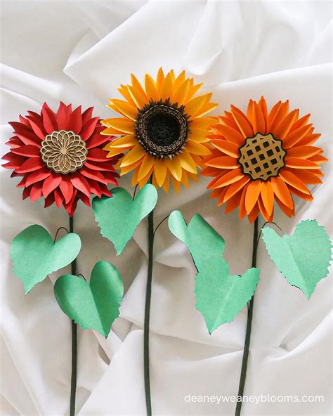 How To Make Paper Sunflowers Paper Flowers Diy Paper Flower Craft Paper Flower Tutorial