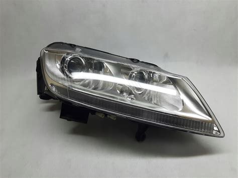 VW Phaeton Lampa Reflektor Xenon Prawy 3D1941018P 3D1941018P VW Phaeton