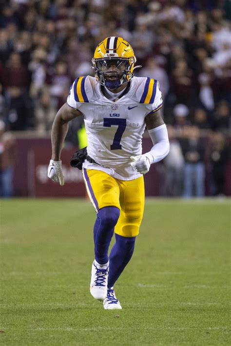 LSU WR Kayshon Boutte To Enter Draft