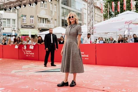 Meg Ryan Honored With Sarajevo Film Festivals Heart Award For