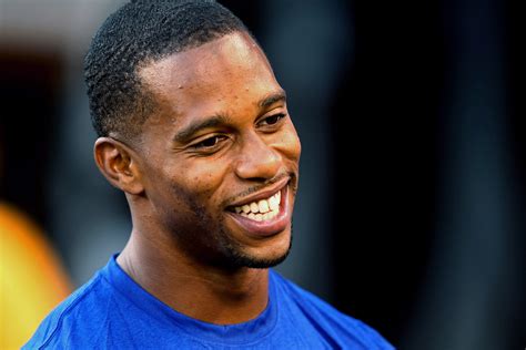 Ex Giants Wr Victor Cruz Visiting Panthers