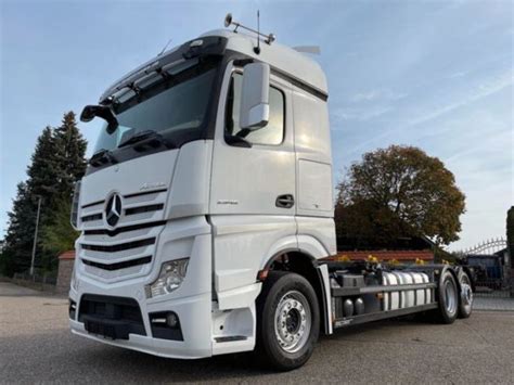 Gebraucht 2016 Mercedes Benz Actros 2545 LL 6x2 BDF Retarder Neuer