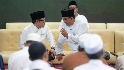 Persiapan Jelang Daftar Ke Kpu Anies Jadi Imam Salat Subuh Di Rumah