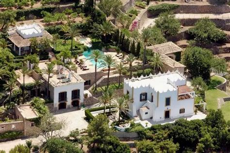 Michael Douglas And Catherine Zeta Jones £35million Spanish Retreat