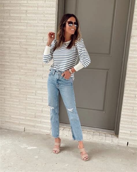 How To Wear Mom Jeans Cleo Madison