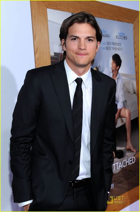 Ashton Kutcher: 'No Strings Attached' Premiere with Demi Moore!: Photo 2510123 | Ashton Kutcher ...