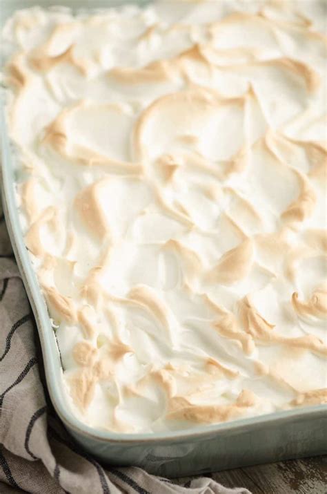 Sour Cream Raisin Meringue Bars