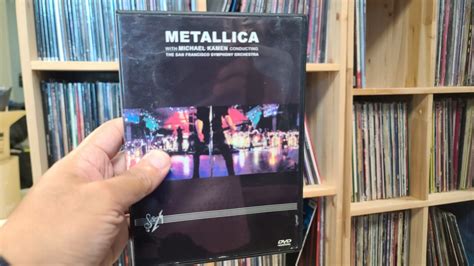 Metallica S M Dvd Photo Metal Kingdom