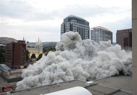 Come Avviene La Demolizione Di Un Edificio Fasi E Normativa Fagiolari Srl