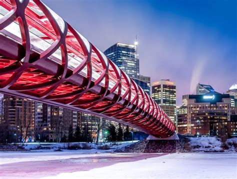 Santiago Calatrava's Iconic Peace Bridge Wins Canadian National Steel ...