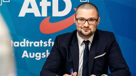 Augsburg Polizei Ermittelt Wegen Mutma Lichen Angriffs Auf Afd