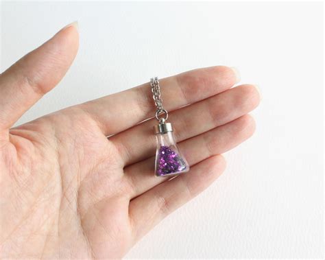 Mini Love Potion Vial Necklace (OUAT) - Cissy Pixie