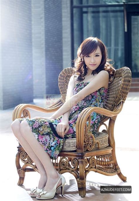 Tiffany Tang Feet Aznudefeet