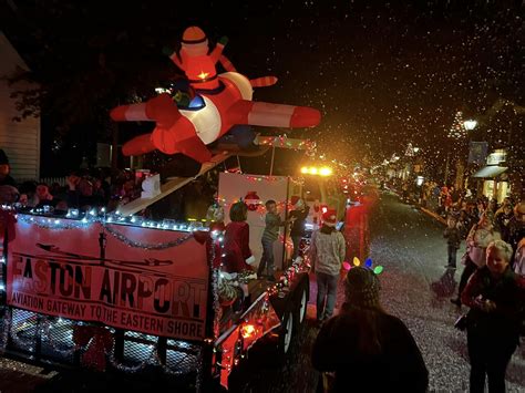 ESN Enjoys the Easton Holiday Parade - Easton Airport
