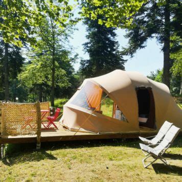 Hébergement insolite en tente Ecochique au camping nature Les Murmures