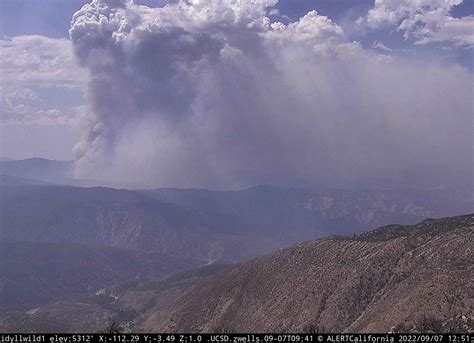 Fairview Fire Two Dead Thousands Of Acres Burned South Of Hemet California Wildfire Today