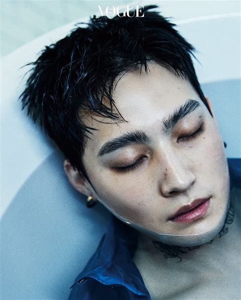 Got Jay B S New Sexy Vogue Photoshoot Has Ahgases Thirsty Af Koreaboo