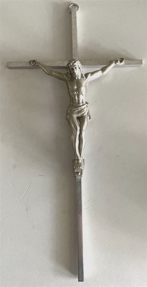 Vintage Inri Crucifix Jesus Christ On The Cross Metal Wall Cross