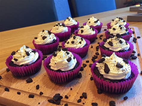 Oreo Cupcakes Basisrecept Chocolade Cupcakes