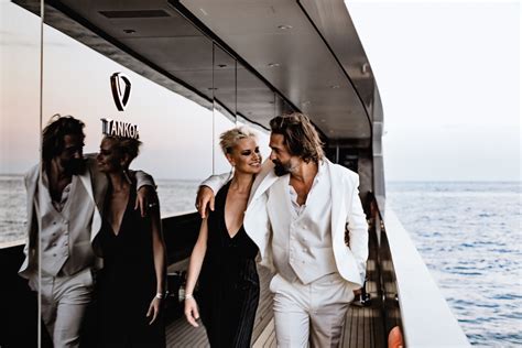 Solo Yacht Charter Details Tankoa Charterworld Luxury Superyachts