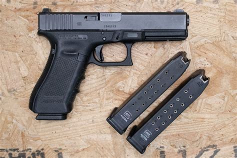 Glock Gen S W Police Trade In Pistol With Three Magazines