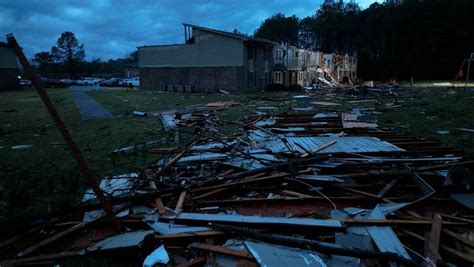 How Alabama officials are responding after deadly tornadoes