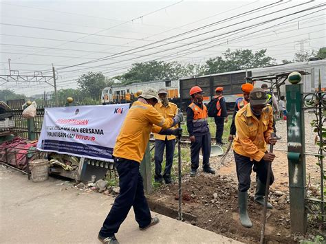 Tekan Angka Kecelakaan Pt Kai Daop Jakarta Tutup Pelintasan Liar