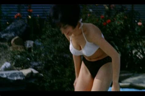 Naked Elaine Jones In Erotica