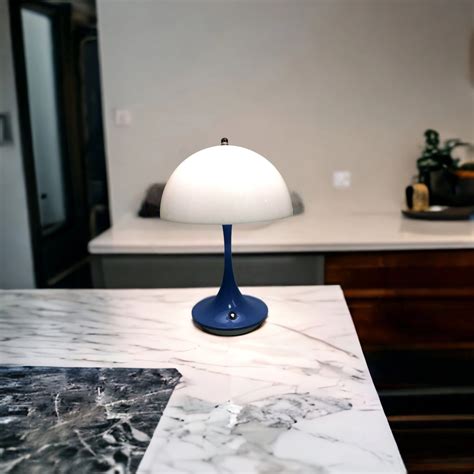 Lampe De Table Sans Fil LED Bleue Lina Lampes De Table