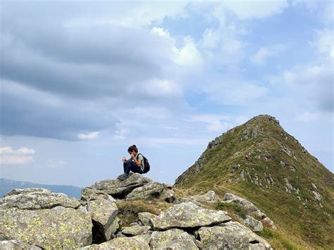 Tra I Laghi Ed Il Cielo Autunno Sul Monte Acuto Trekking Taro Ceno