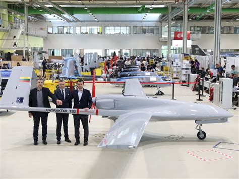 Turkey’s Baykar to build new ‘highly autonomous’ combat drone ...